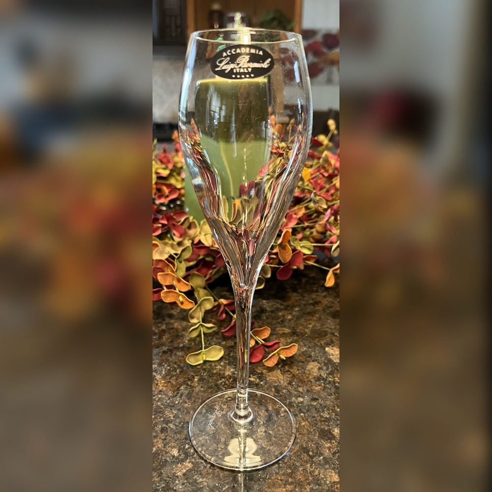 Luigi Bormioli-NWT-Set of ‘Accademia’ Crystal Italian Champagne Glasses-RARE! - Picture 3 of 6